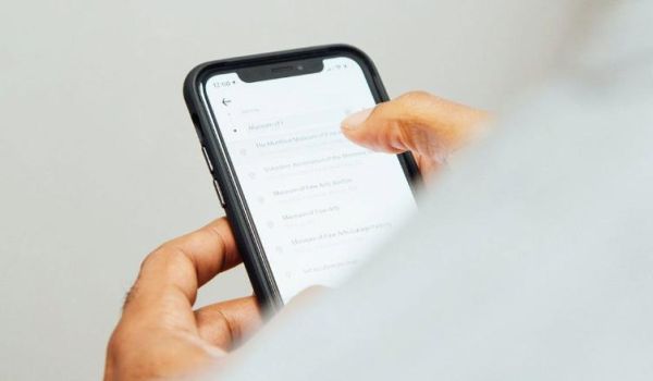 No Computer, No Software. 3 Insanely Easy Ways to Back up Your iPhone
