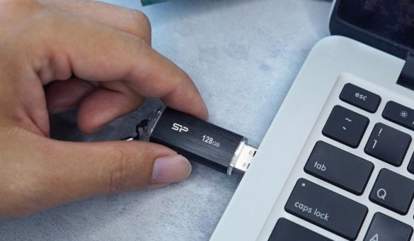 【2026 隨身碟推薦】隨身碟容量怎麼選？快速教你 USB 隨身碟挑選訣竅！